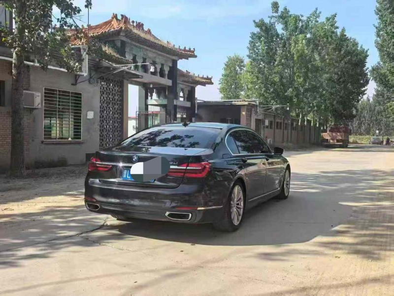 保定15年宝马7系5