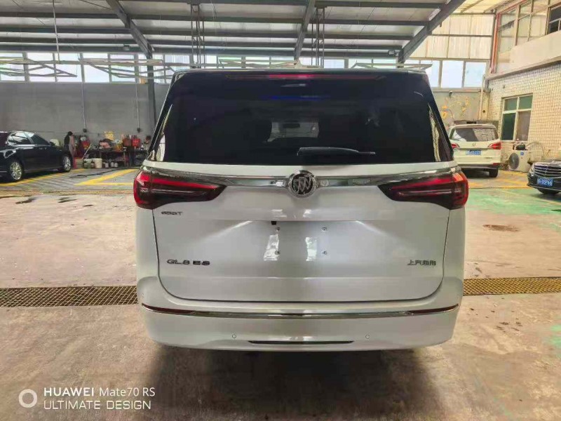 保定20年别克GL83