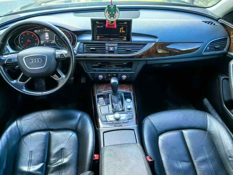 嘉兴17年奥迪A6L4