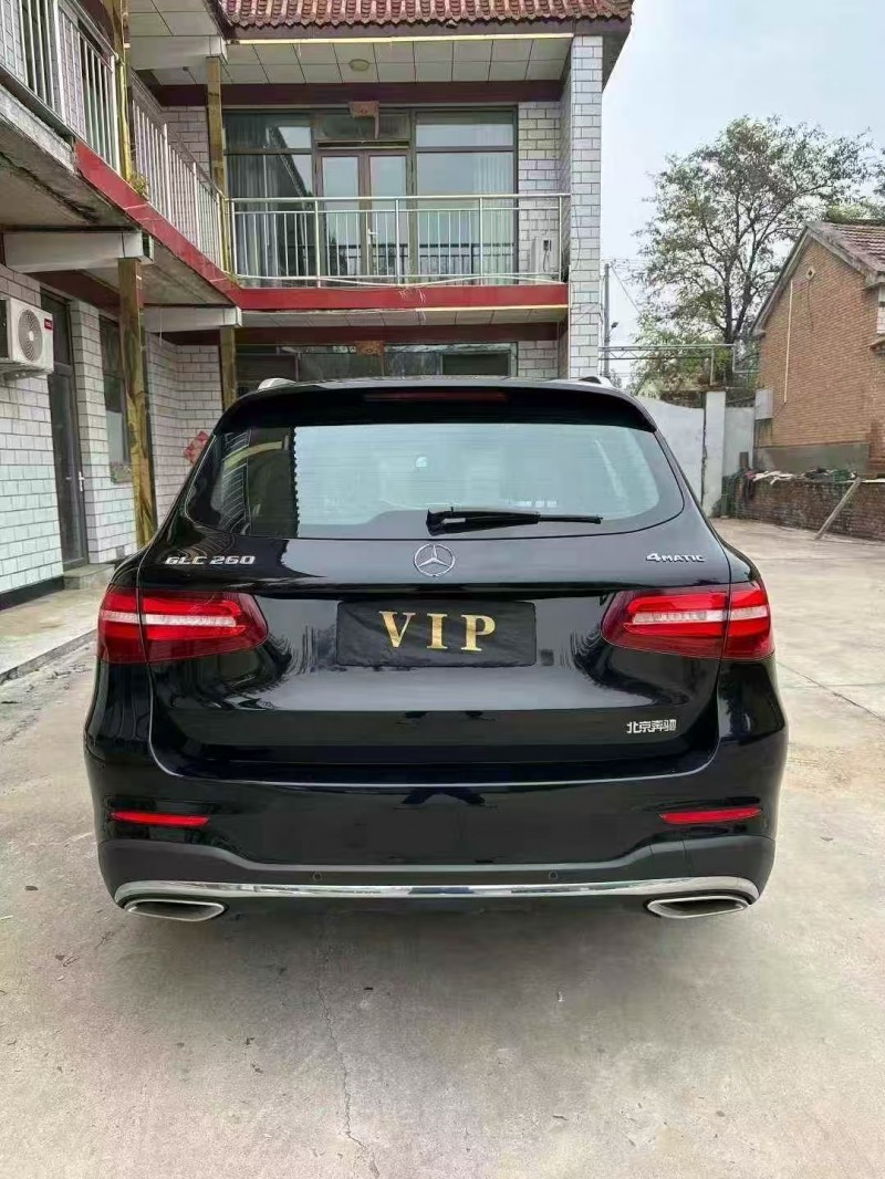 秦皇岛17年奔驰GLC8