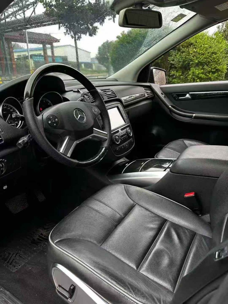 济宁18年奔驰R6