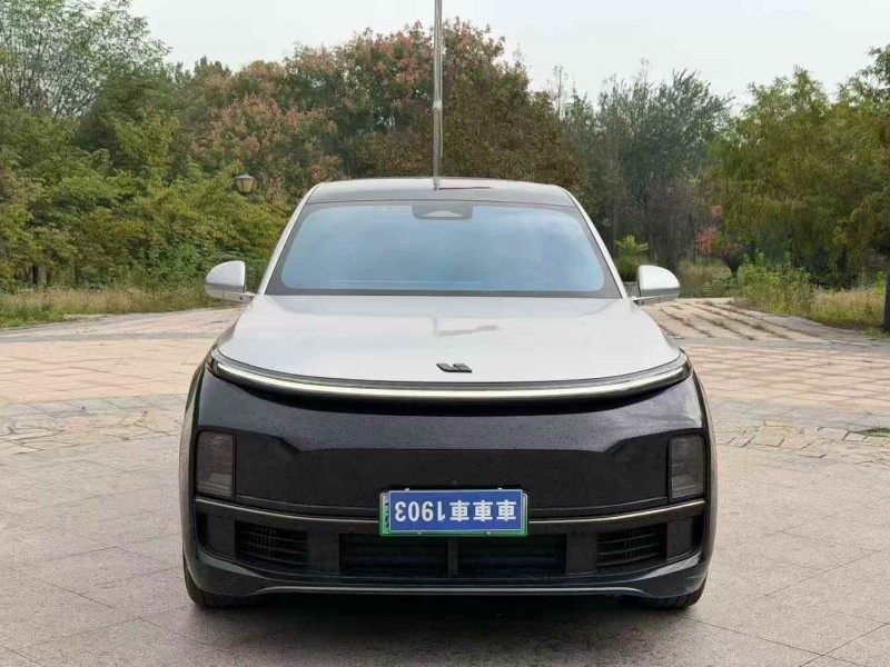 淄博23年理想L81