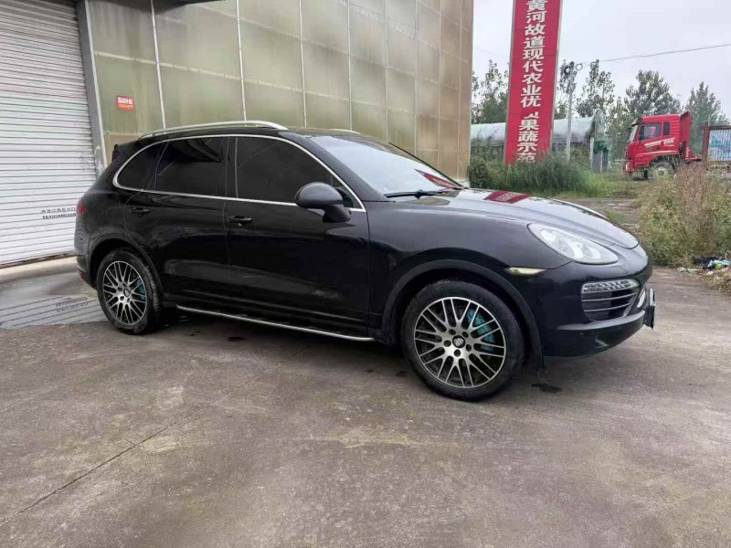 徐州14年保时捷卡宴3