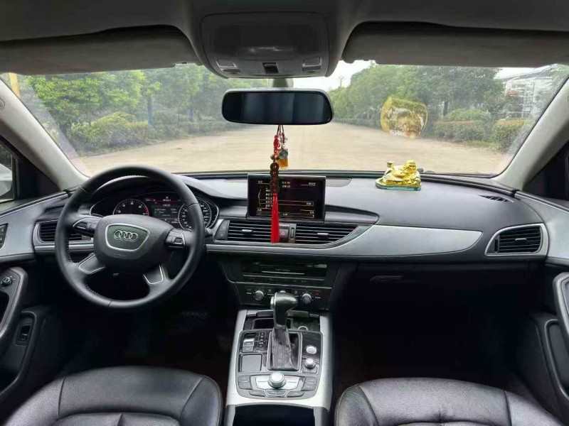 苏州15年奥迪A6L8
