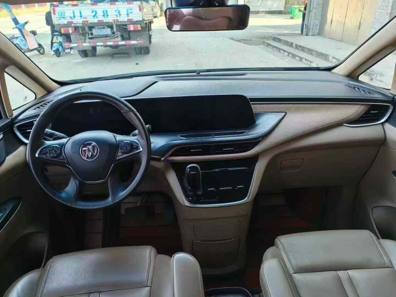 保定20年别克GL86