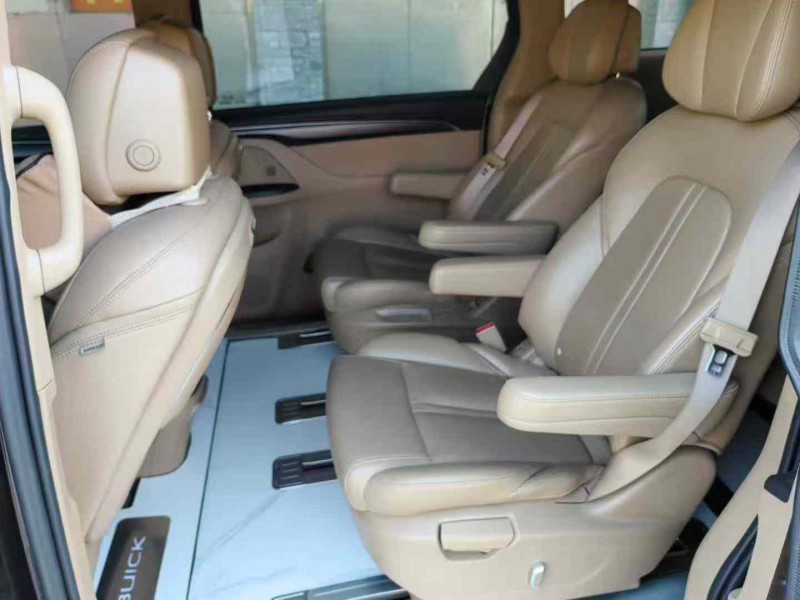 保定20年别克GL89