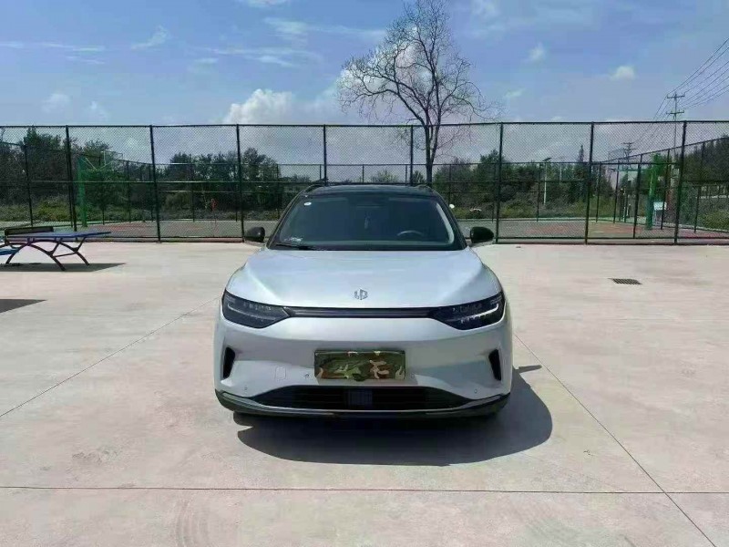 徐州22年零跑汽车C111