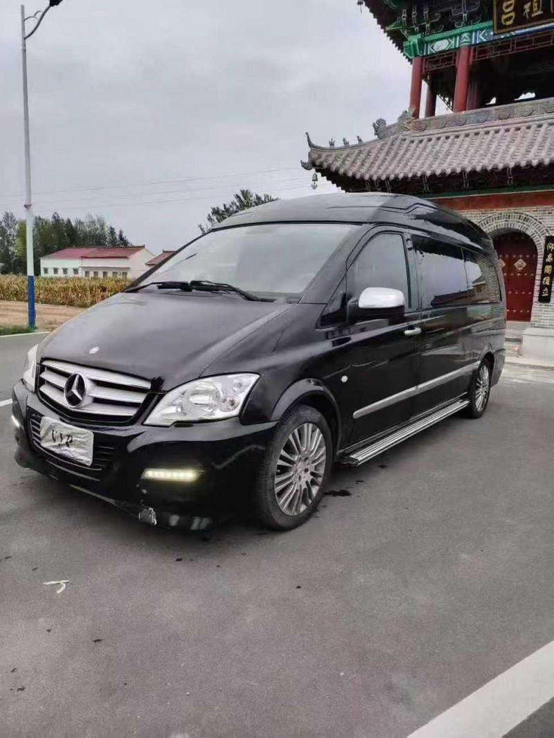 大同17年奔驰威霆3