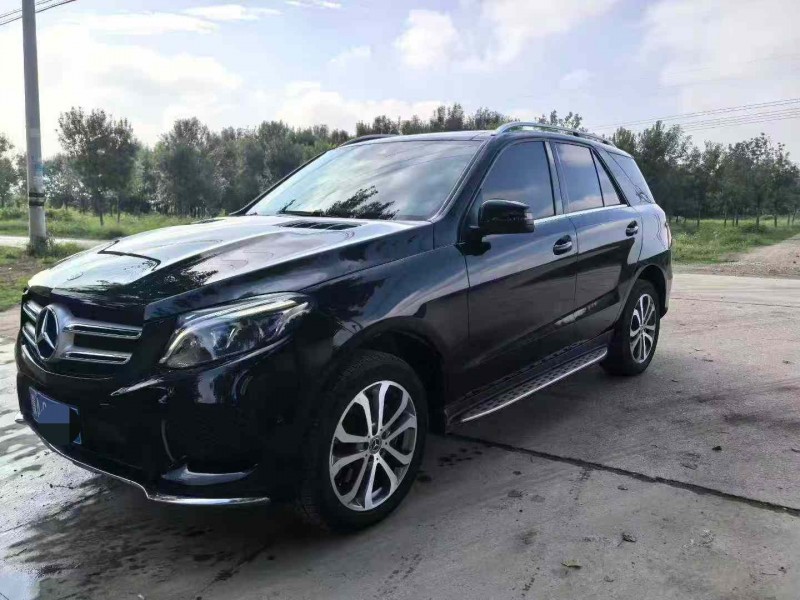 保定19年奔驰GLE2