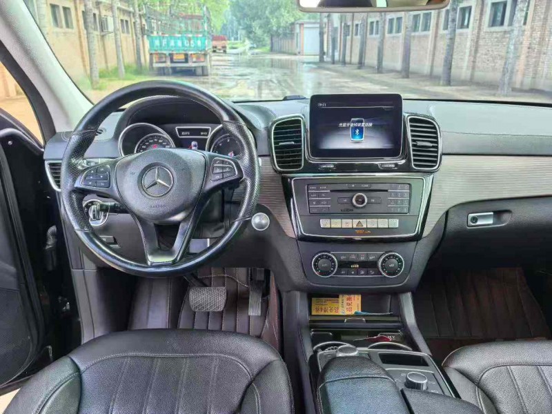 保定19年奔驰GLE9