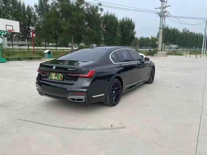 徐州20年宝马7系8