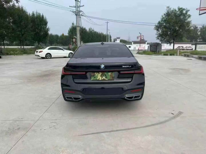徐州20年宝马7系9