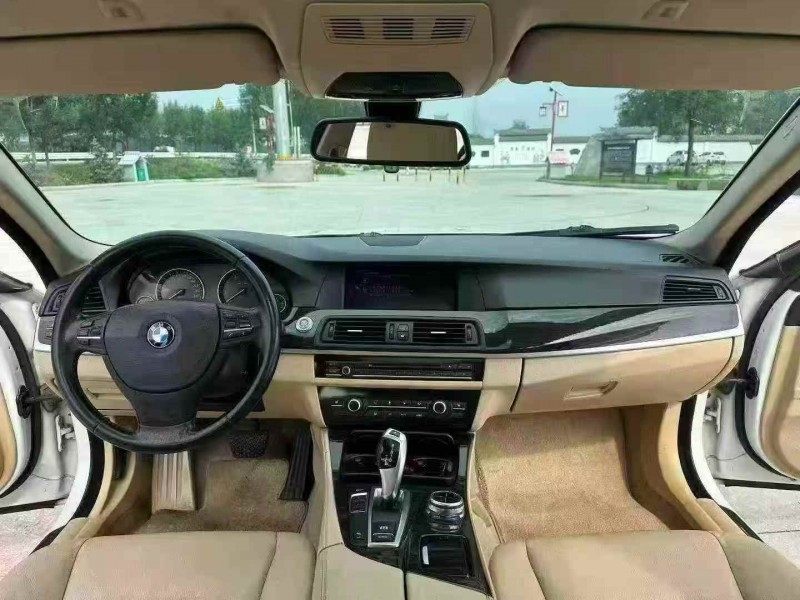 徐州12年宝马5系4