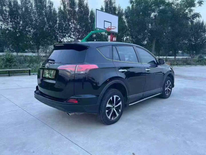 徐州19年丰田RAV48