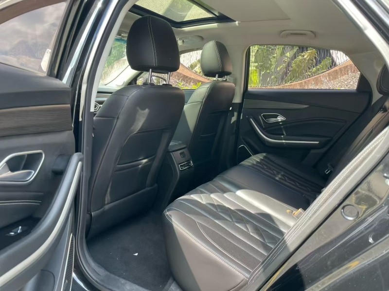 深圳21年北汽新能源EU系列5