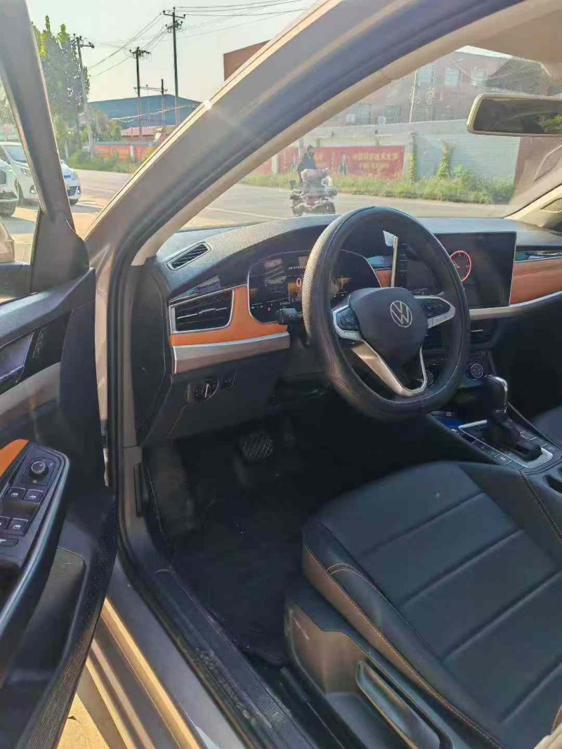 保定22年大众宝来9