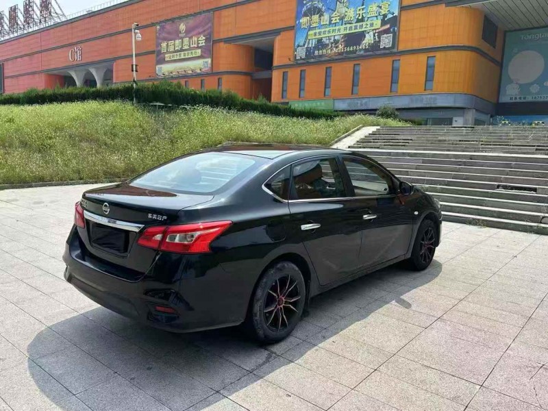 菏泽20年日产轩逸6