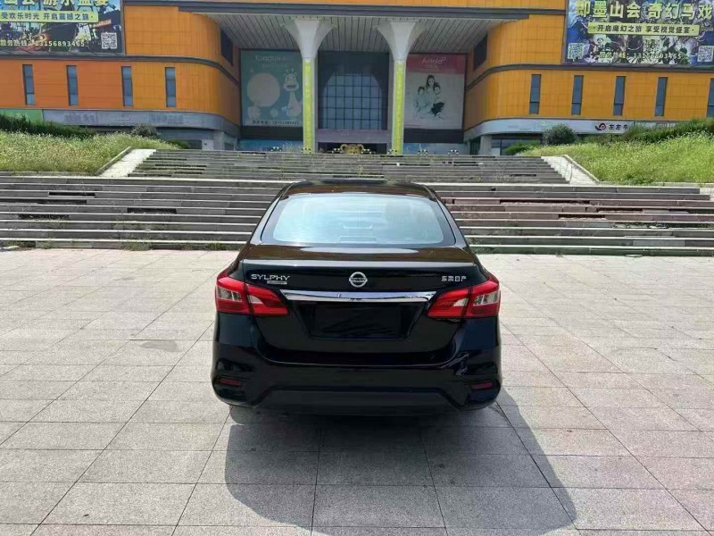 菏泽20年日产轩逸8