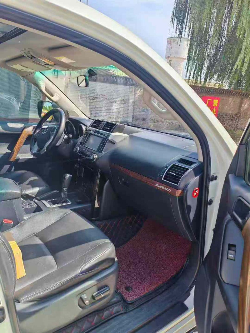 保定16年丰田普拉多7