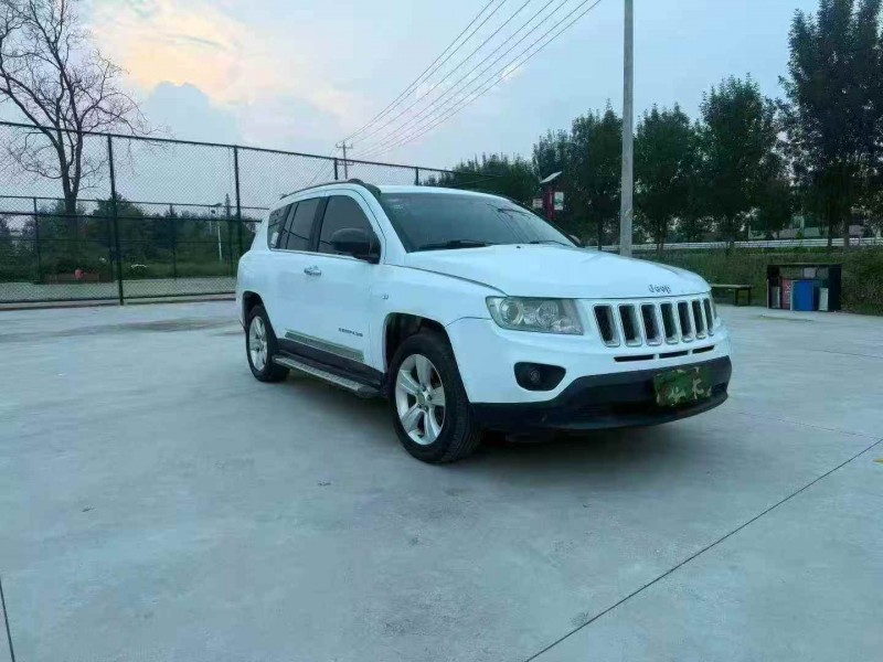 徐州13年Jeep指南者3