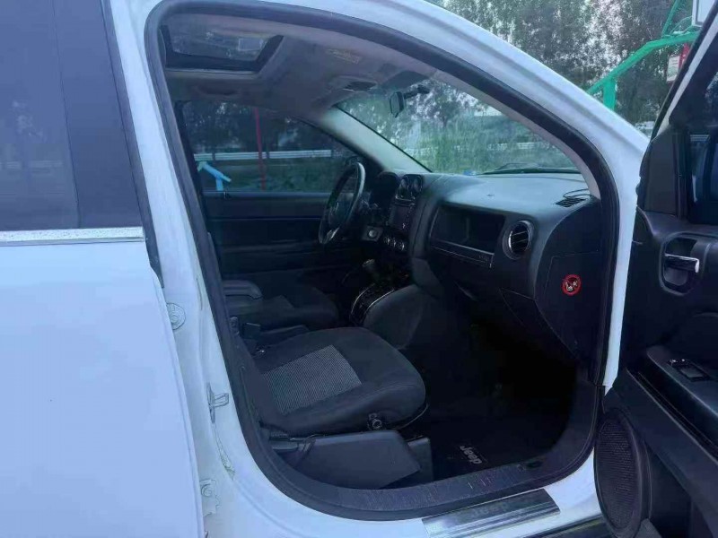 徐州13年Jeep指南者6