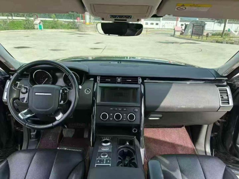 徐州19年路虎发现5