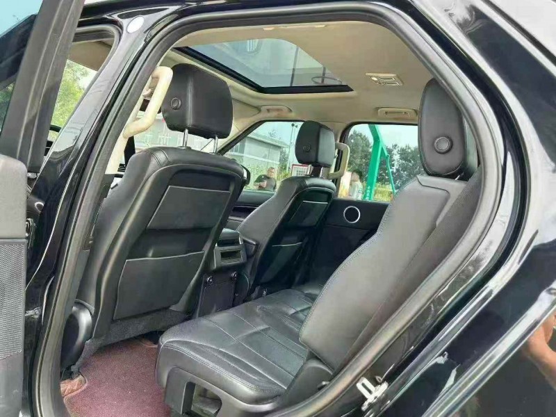 徐州19年路虎发现7