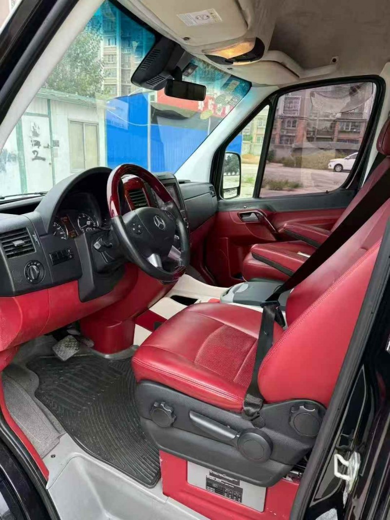 无锡18年奔驰斯宾特6