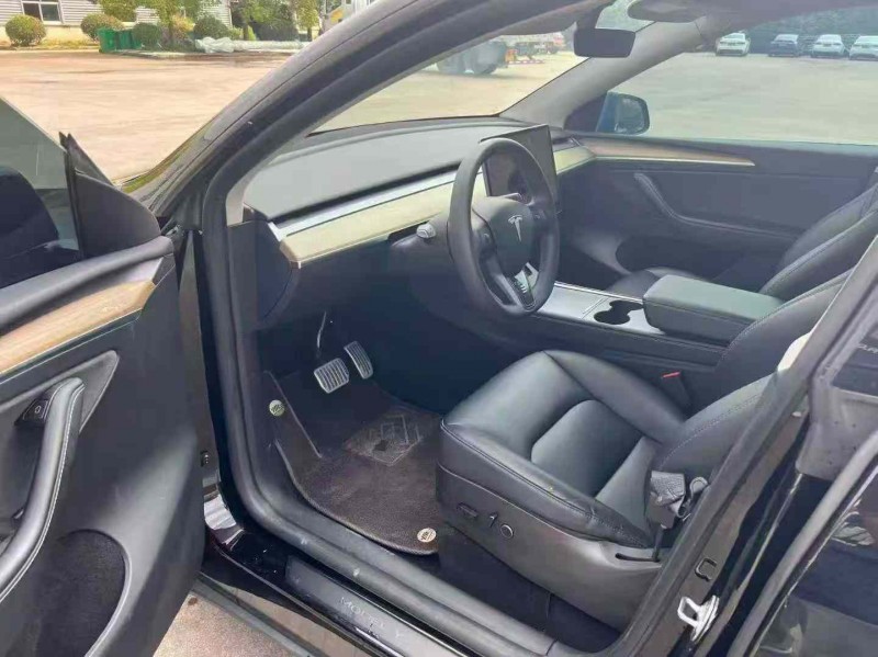 宿迁23年特斯拉MODEL Y4