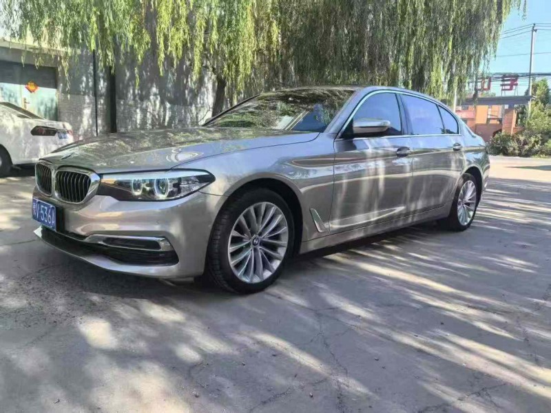 保定20年宝马5系3