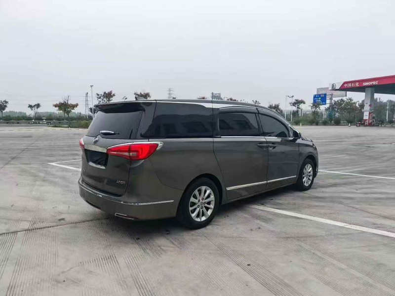 无锡18年别克GL89