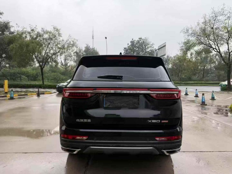 济宁24年奇瑞捷途8