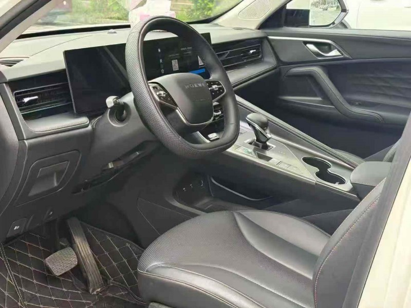 湘潭25年荣威D5X6