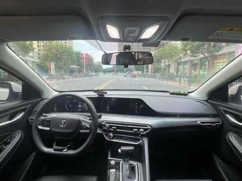 九江22年长安汽车逸动4