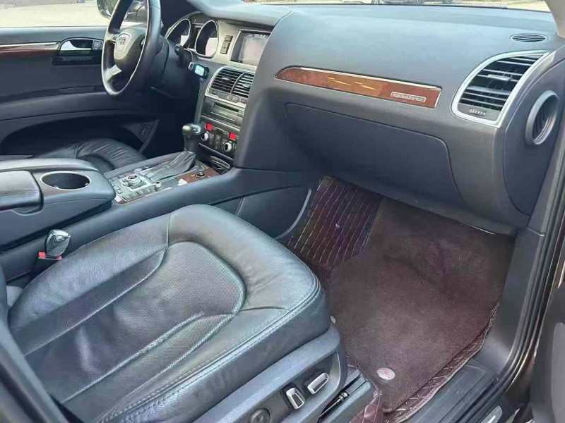 宿迁15年奥迪Q75