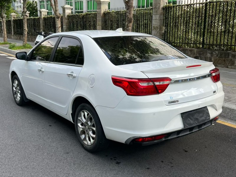 深圳19年吉利远景8