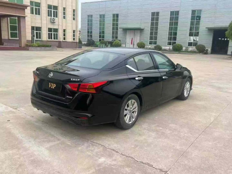 宿迁22年日产天籁8