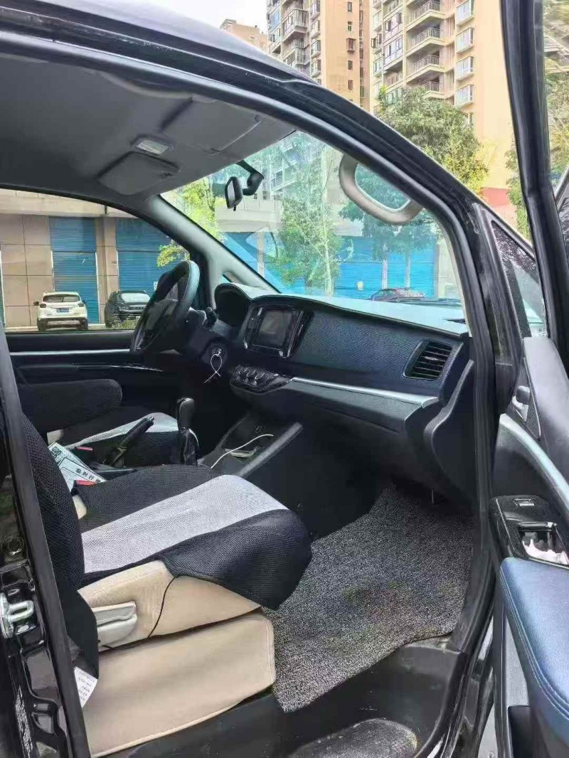 十堰24年东风菱智6