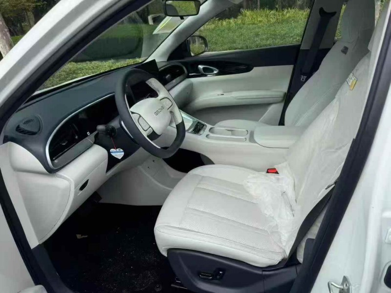 淄博25年吉利银河6