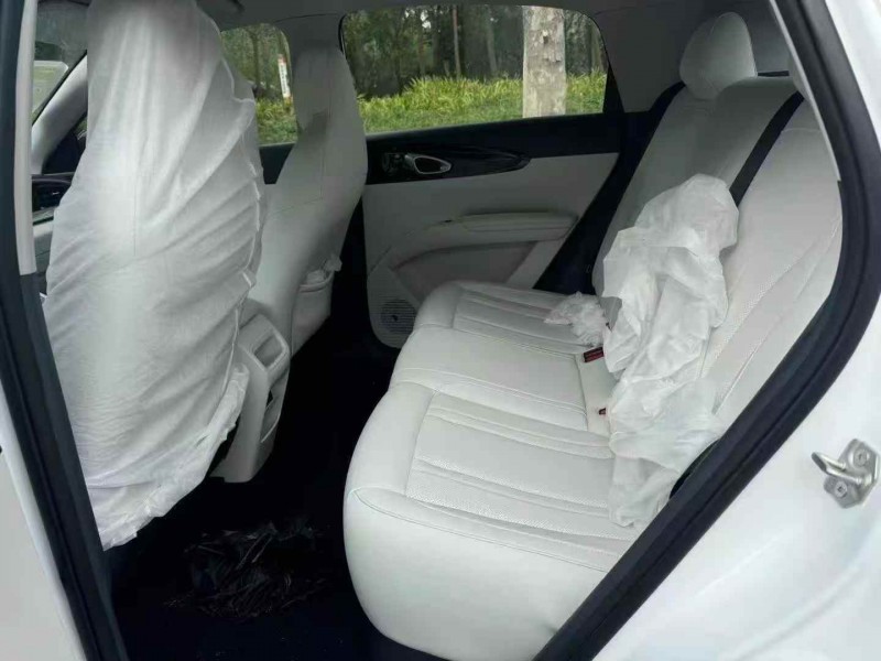 淄博25年吉利银河7