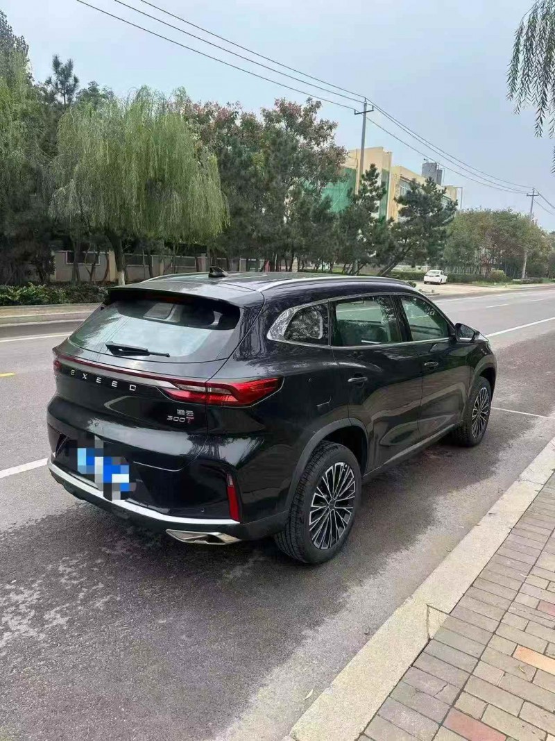 青岛25年奇瑞星途7