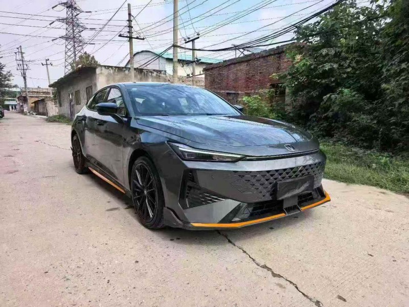 芜湖25年长安汽车UNI3