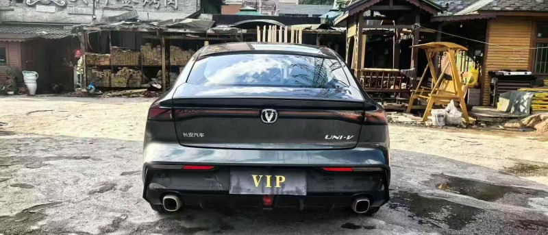 遵义25年长安汽车UNI8