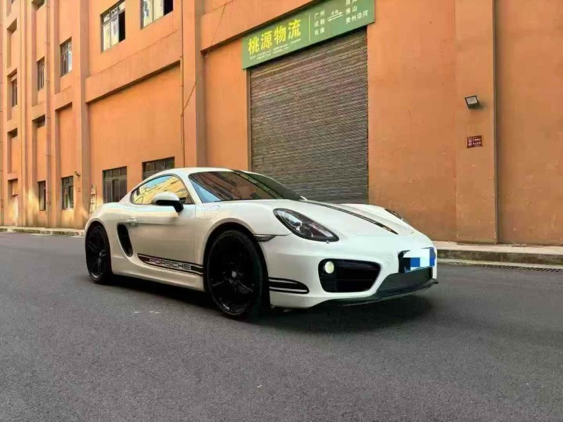 重庆14年保时捷卡曼6