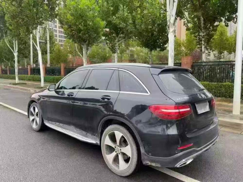 秦皇岛18年奔驰GLC9