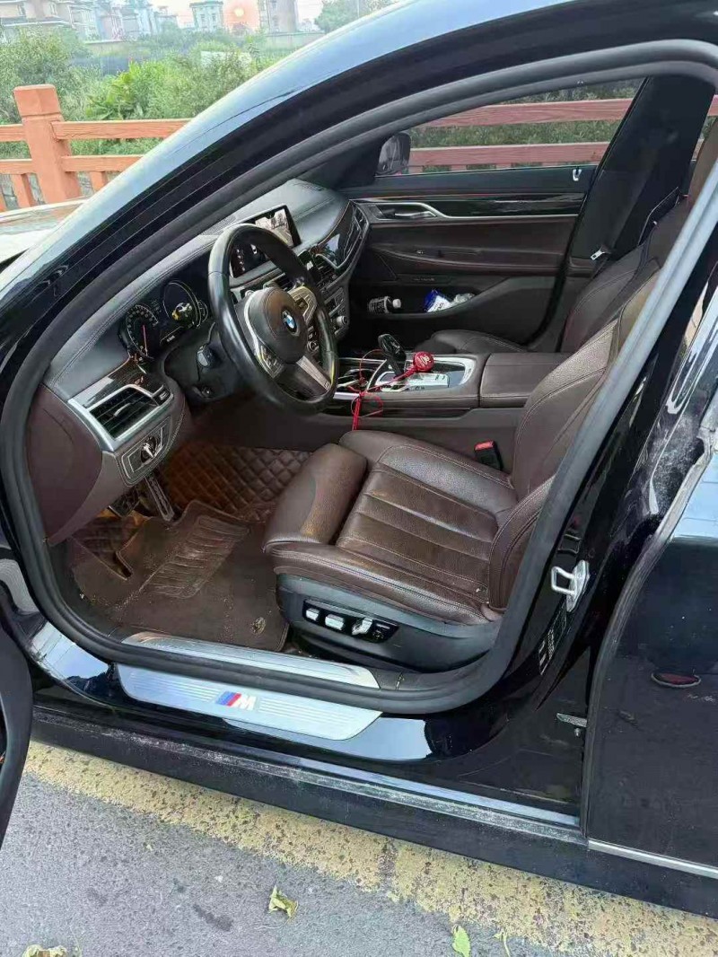 嘉兴18年宝马7系5