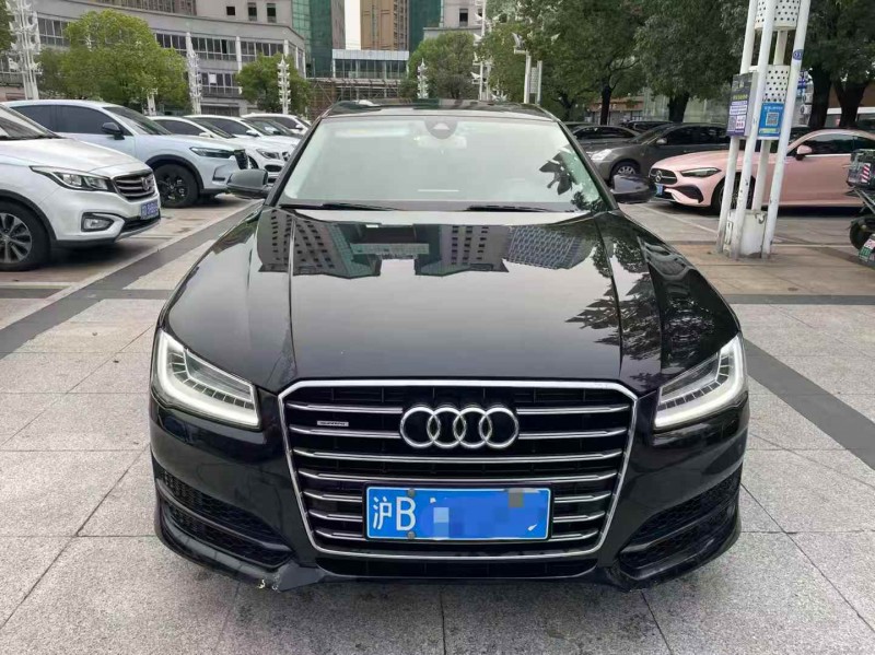 徐州17年奥迪A8L1
