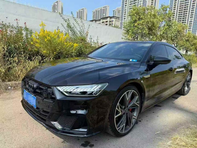 黄石23年奥迪A7L3