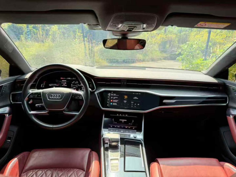 黄石23年奥迪A7L5