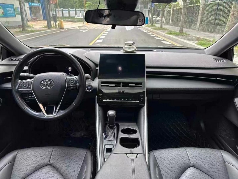 深圳23年丰田亚洲龙4